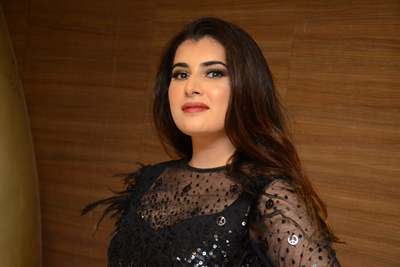 archana-at-celebrities-at-hair-crush-salon-opening