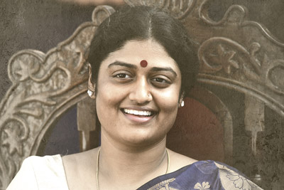 Ashrita Vemuganti As Vijayamma in Yaatra