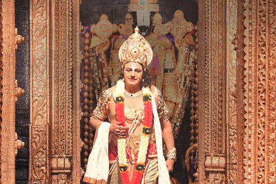 Balakrishna as Krishnudu In NTR Katha Nayakudu