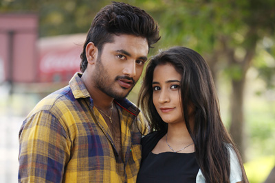 naa-kadhalo-nenu-movie-stills