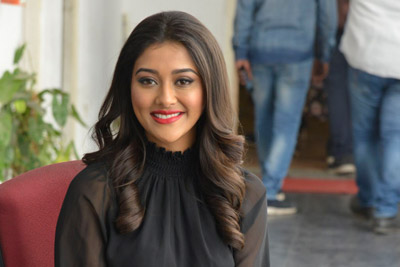 pooja-jhaveri-at-kitty-party-movie-logo-launch-event