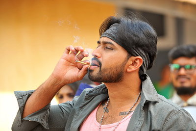 sakalakala-vallabhudu-movie-latest-stills