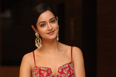 shanvi-srivastav-at-siima-awards-curtain-raising-event-stills