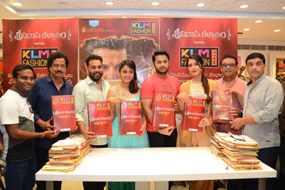 srinivasa-kalyanam-team-at-klm-mall
