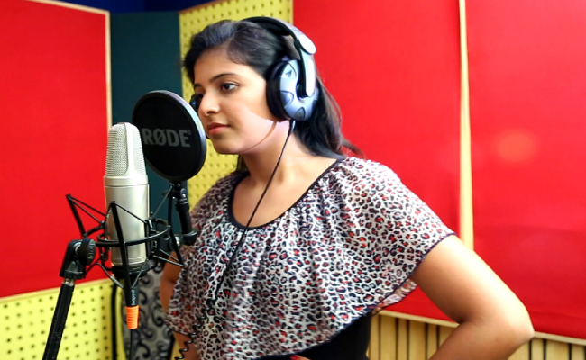 Anjali sings for Chitrangada