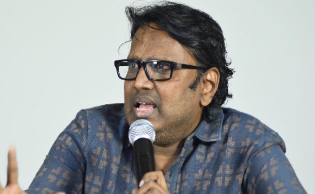 dont-exploit-artists-efforts-for-political-gain-guna-sekhar