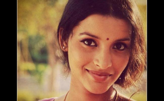 renu-desai-to-debut-on-small-screen