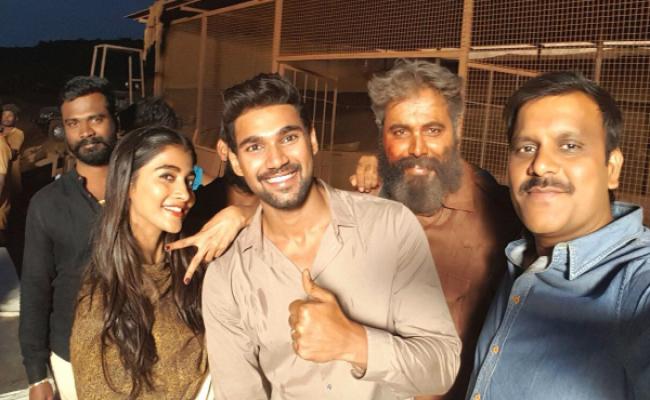 saakshyam-finishes-action-sequence