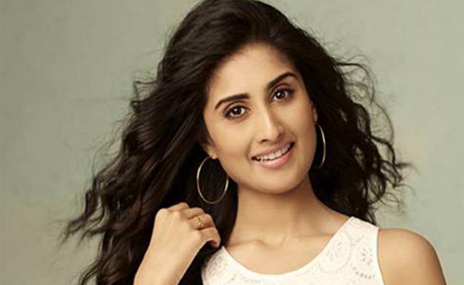 Shamlee's come back for the 2nd time