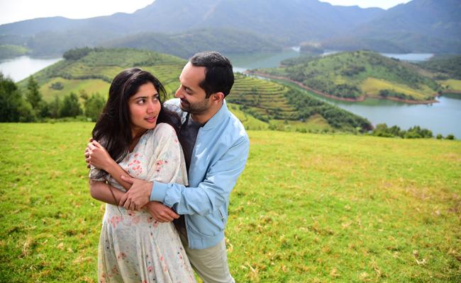 Sai Pallavi's Psychological Thriller 'Athiran' to Release in Telugu