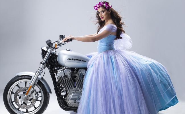 raai-laxmi-cinderella-teaser-released