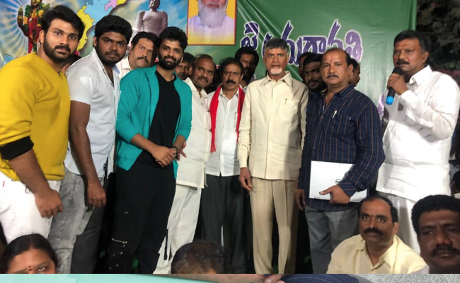 chandrababu-naidu-launched-palle-thalli-song-from-jai-sena