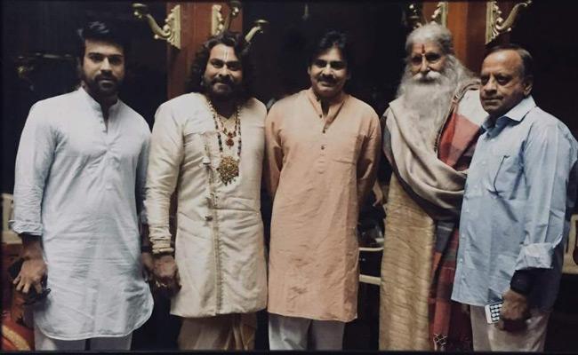 power-star-spotted-in-megastar-sye-raa-sets