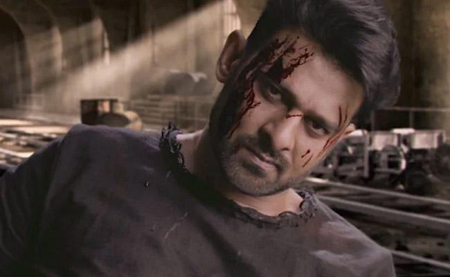 saaho-to-release-in-japan