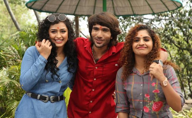 ullala-ullala-shooting-kickstarted