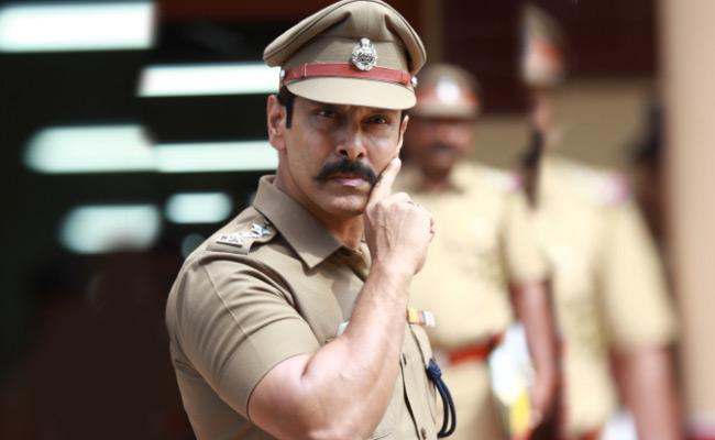 saamy-boosted-with-housefull-collections